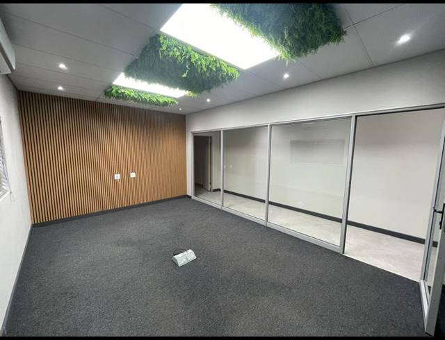 INDUSTRIAL PROPERTY TO RENT IN HENNOPSPARK